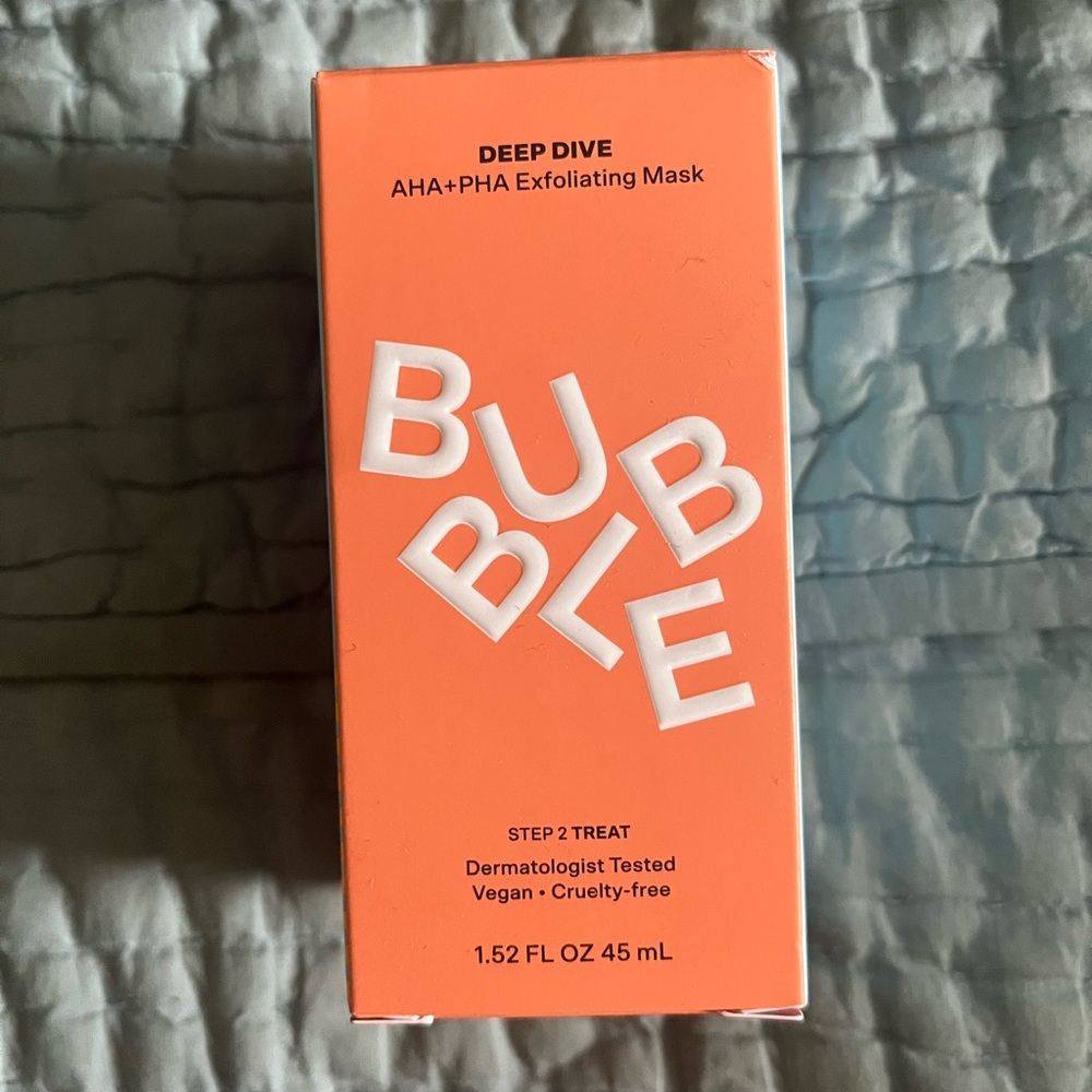 Bubble deep dive aha and pha exfoliating mask